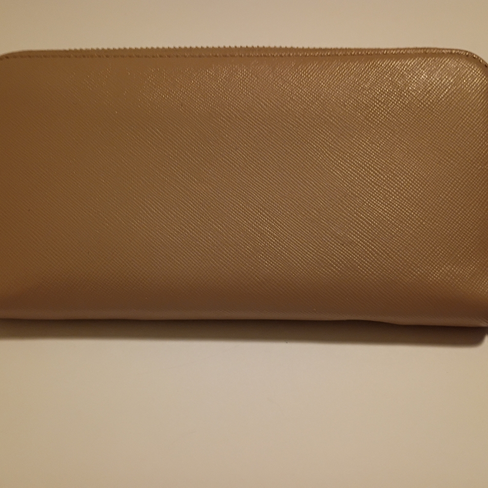 Prada Beige Saffiano Leather Bow Zip Around Wallet - Picture 4 of 6